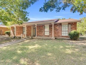 4622  Chalk Court , Grand Prairie Texas 75052