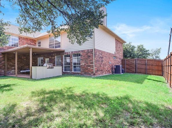 7505  Larchmont Drive , Dallas Texas 75252