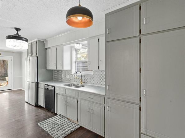 4021  Aragon Drive , Fort Worth Texas 76133