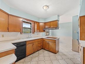 3138  Touraine Drive , Dallas Texas 75211