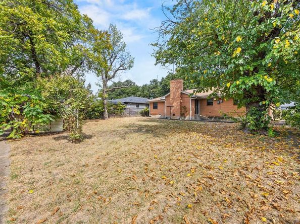 3138  Touraine Drive , Dallas Texas 75211