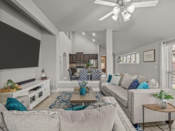 1705  Emerald Tree Place , Aubrey Texas 76227