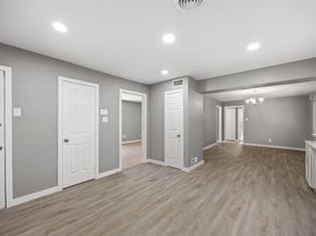 2215  Mack Lane , Dallas Texas 75227