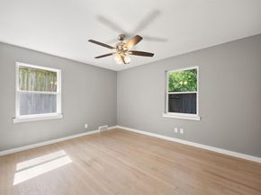 2215  Mack Lane , Dallas Texas 75227