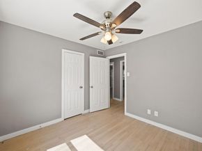 2215  Mack Lane , Dallas Texas 75227