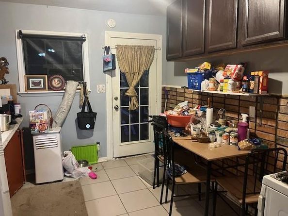 303  Byron Street , Fort Worth Texas 76114