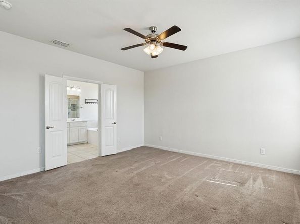 1048  Madelia Avenue , Fort Worth Texas 76177