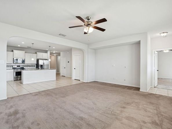 1048  Madelia Avenue , Fort Worth Texas 76177