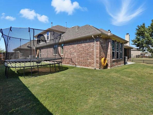 1413  Nutmeg Court , Saginaw Texas 76131