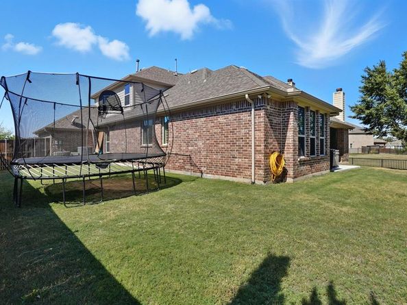 1413  Nutmeg Court , Saginaw Texas 76131
