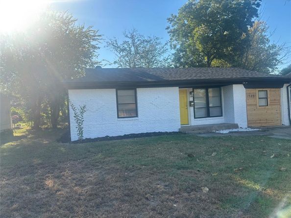 1722  Buena Vista Street , Mesquite Texas 75149