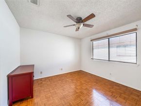 13217  Emily Road  3209, Dallas Texas 75240