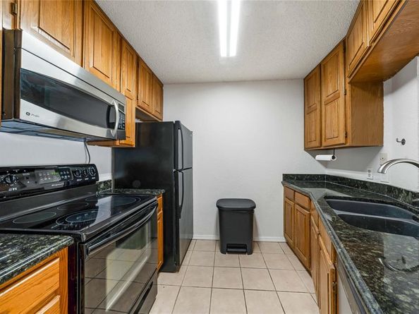 13217  Emily Road  3209, Dallas Texas 75240