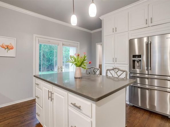 3908  Clarke Avenue , Fort Worth Texas 76107