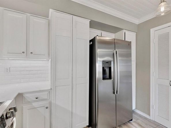 6437  Cedar Hollow Drive , Dallas Texas 75248