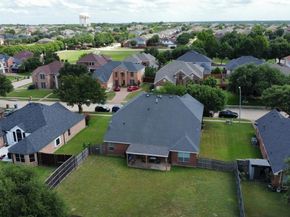 1013  Lilac Lane , DeSoto Texas 75115