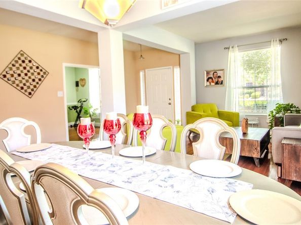 1013  Lilac Lane , DeSoto Texas 75115