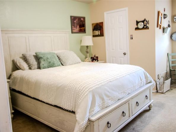 1013  Lilac Lane , DeSoto Texas 75115