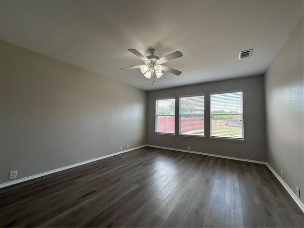 15924  Avenel Way , Fort Worth Texas 76177