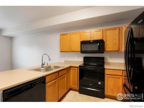2143 Coronado Parkway N 17D, Denver CO 80229