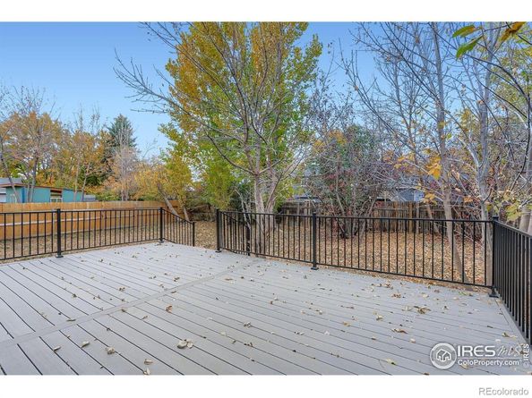 2339 Bowen Street, Longmont CO 80501