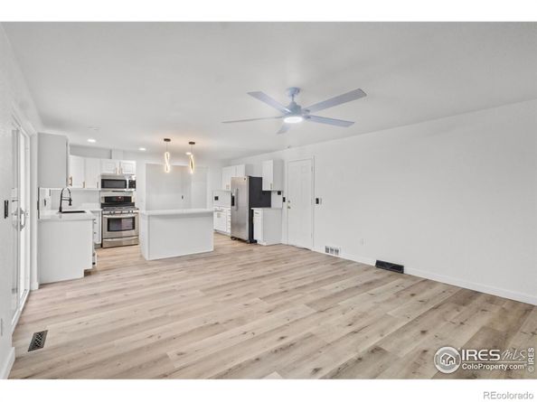 1080 S Garrison Street, Lakewood CO 80226