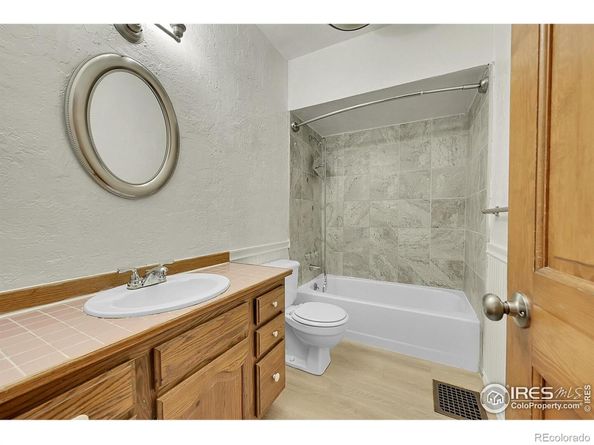 1012 Pratt Street, Longmont CO 80501