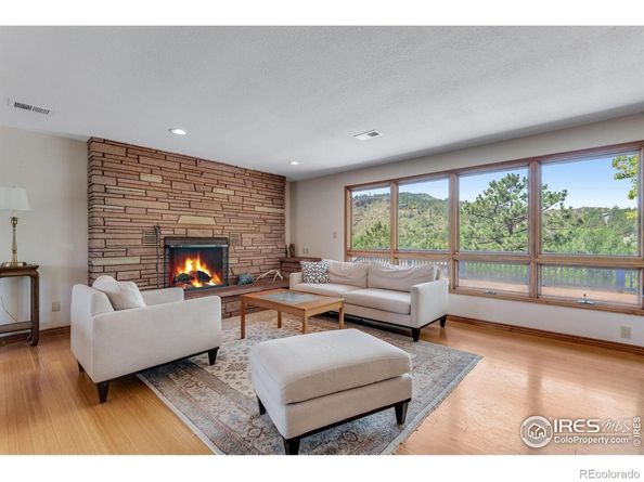 819 5th Avenue, Lyons CO 80540
