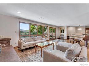 819 5th Avenue, Lyons CO 80540