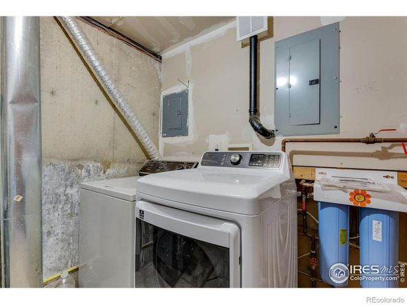819 5th Avenue, Lyons CO 80540