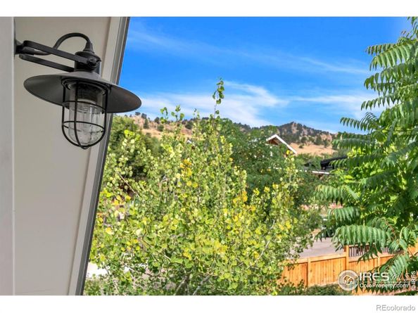 405 Valley View Drive, Boulder CO 80304