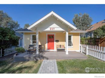 207 Lincoln Street