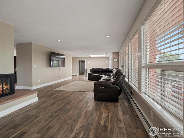 8233 W 62nd Place, Arvada CO 80004