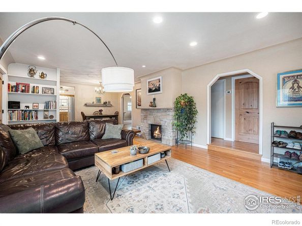 895 Vance Street, Lakewood CO 80214