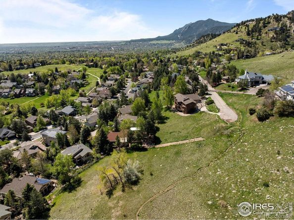 3945 Promontory Court, Boulder CO 80304