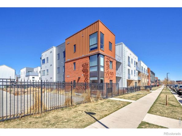 2525 Arapahoe Street RD306, Denver CO 80205