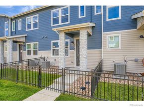 2819 Bear Springs Circle, Longmont CO 80503