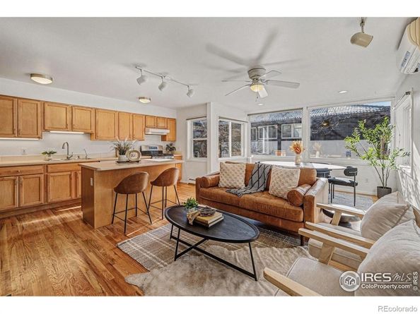 733 Pearl Street, Boulder CO 80302