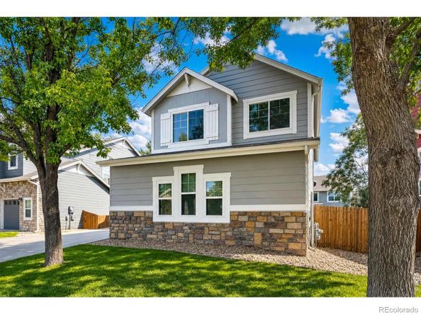 1527 Prairie Song Place, Longmont CO 80504