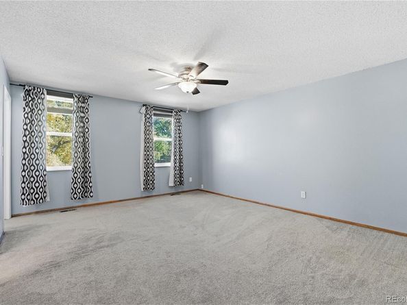 2007 S Rifle Street, Aurora CO 80013