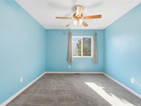 2007 S Rifle Street, Aurora CO 80013