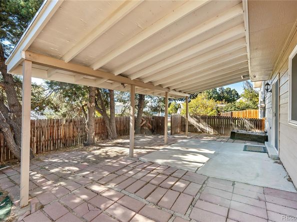 2007 S Rifle Street, Aurora CO 80013