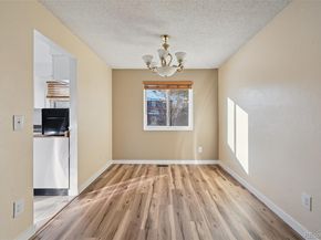 1583 S Dearborn Street, Aurora CO 80012