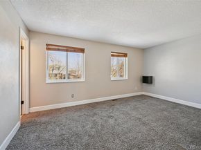 1583 S Dearborn Street, Aurora CO 80012