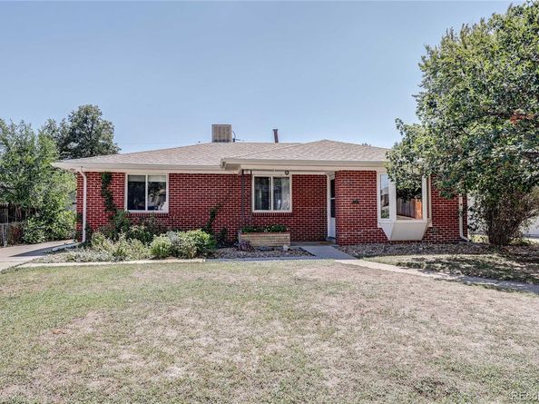 5550 Holland Drive, Arvada CO 80002