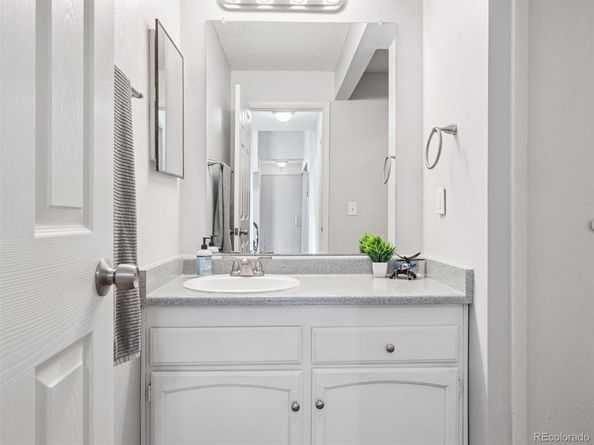 14439 E 1st Drive C11, Aurora CO 80011