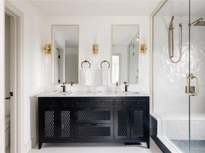 Undisclosed Address #3804517, Lakewood CO 80214