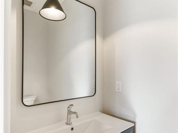 2734 S Bannock Street, Englewood CO 80110