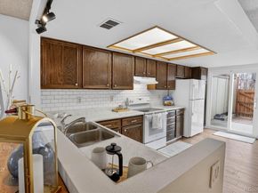 1257 S Dillon Way, Aurora CO 80012