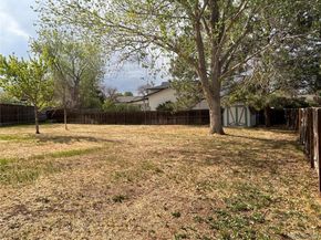 950 S Waco Way, Aurora CO 80017